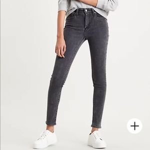 LEVI’S 721 HIGH RISE SKINNY WOMEN'S JEANS